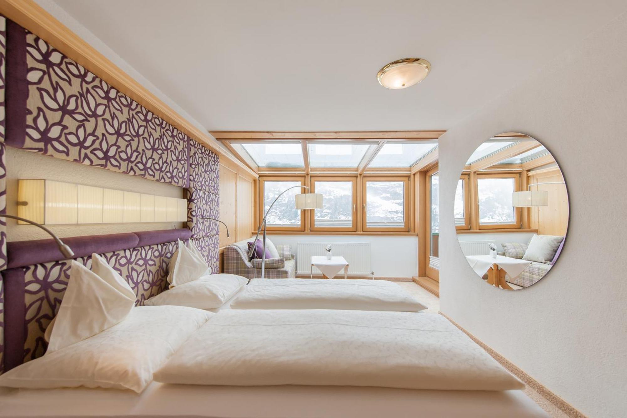 Hotel Gotthard-Zeit Obergurgl Room photo